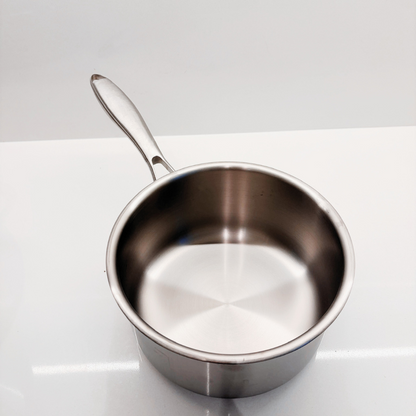 TITÁN Classic Saucepan — 20cm