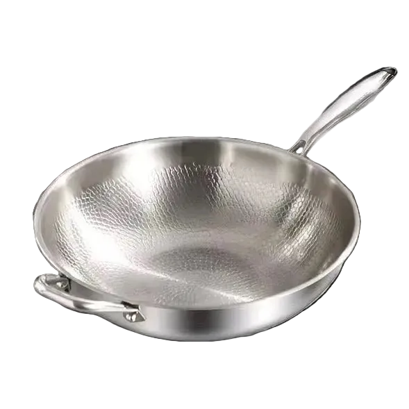 TITÁN Signature Hammered Wok — 30cm