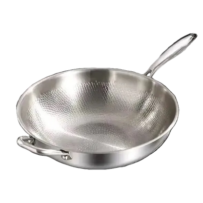 TITÁN Signature Hammered Wok — 30cm
